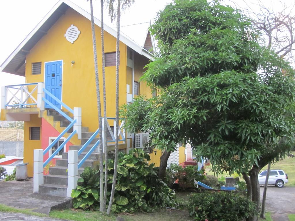 Buttercup Cottage Apartments Arnos Vale Exterior photo
